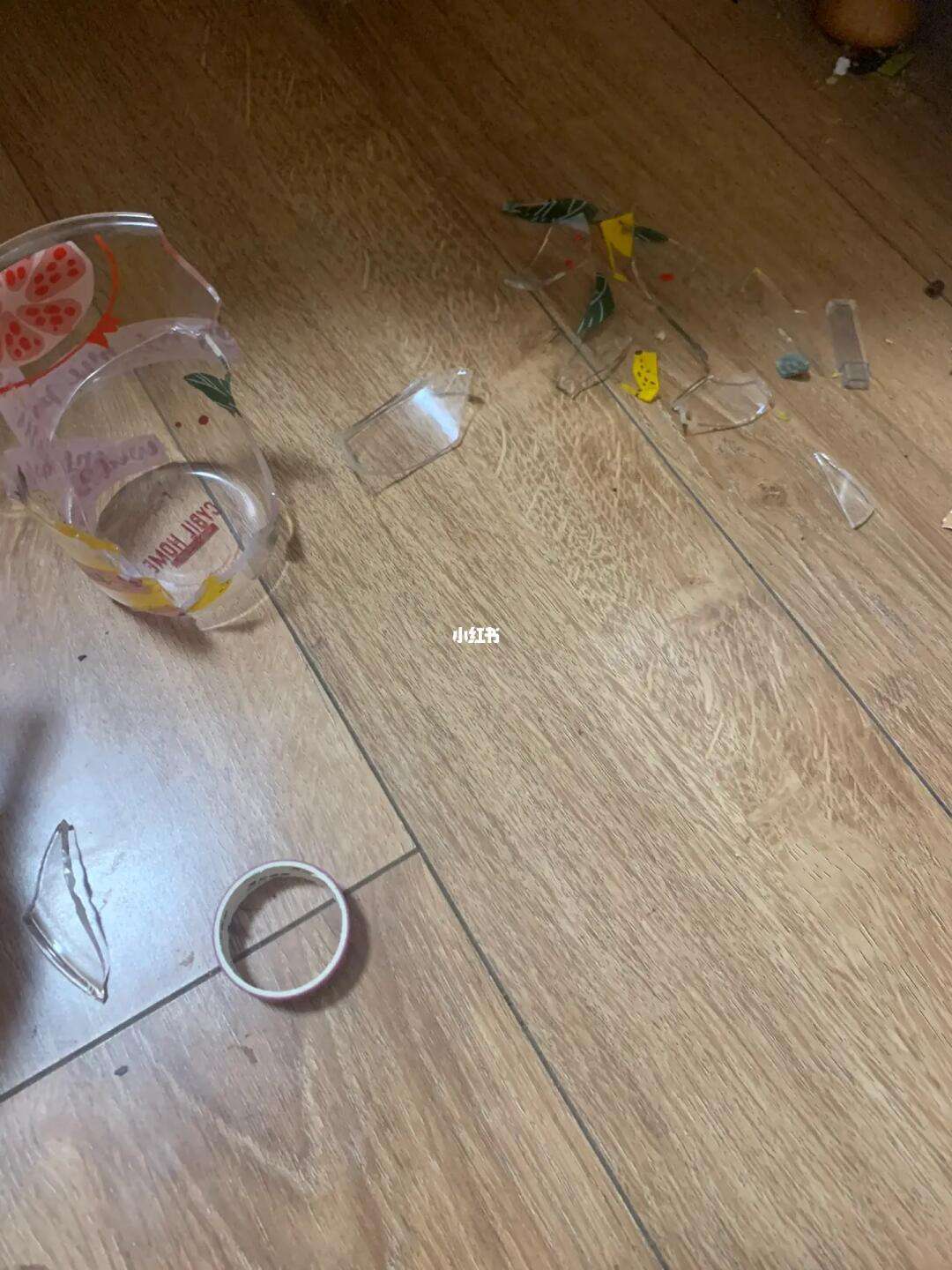 打碎水杯预示着什么预兆