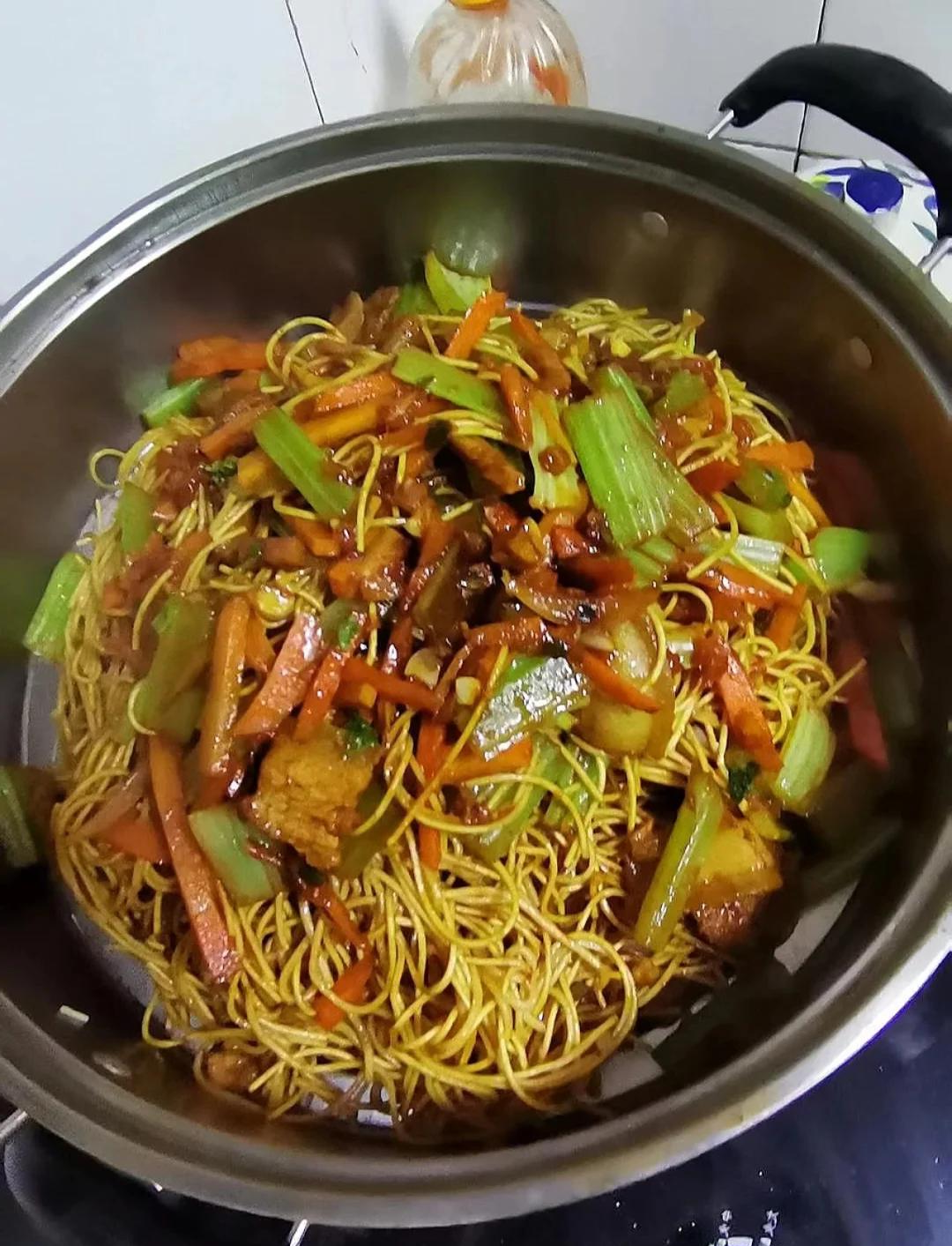 干挂面怎么做蒸面条,需要提前泡发吗?