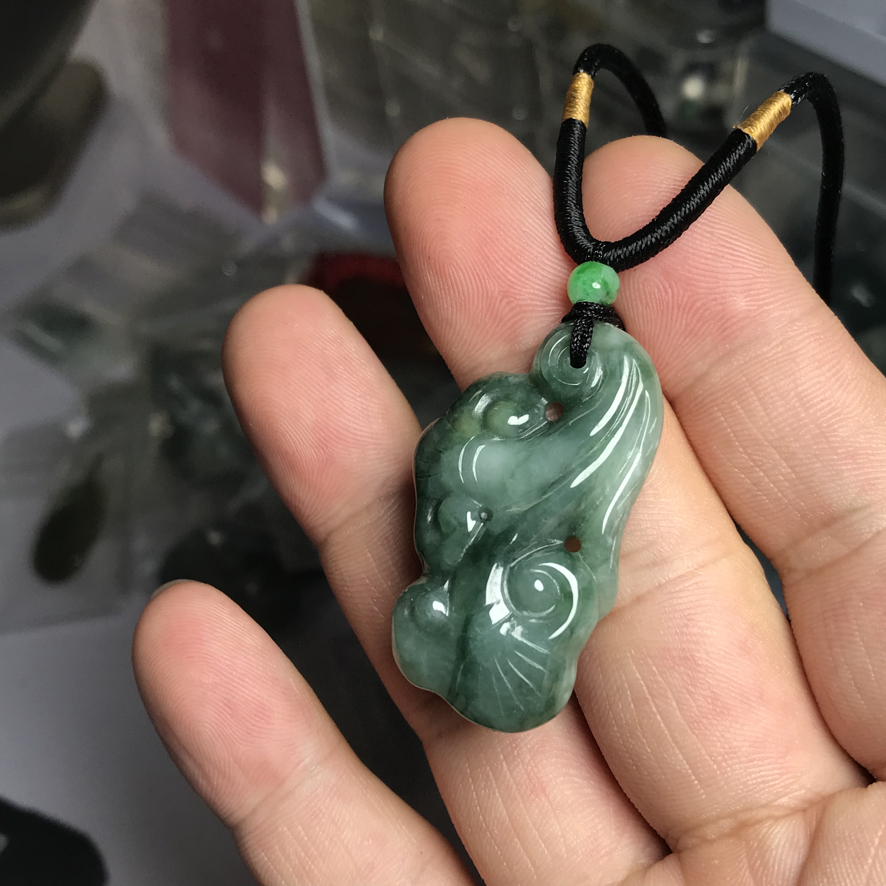 a货翡翠吊坠什么价位的好
